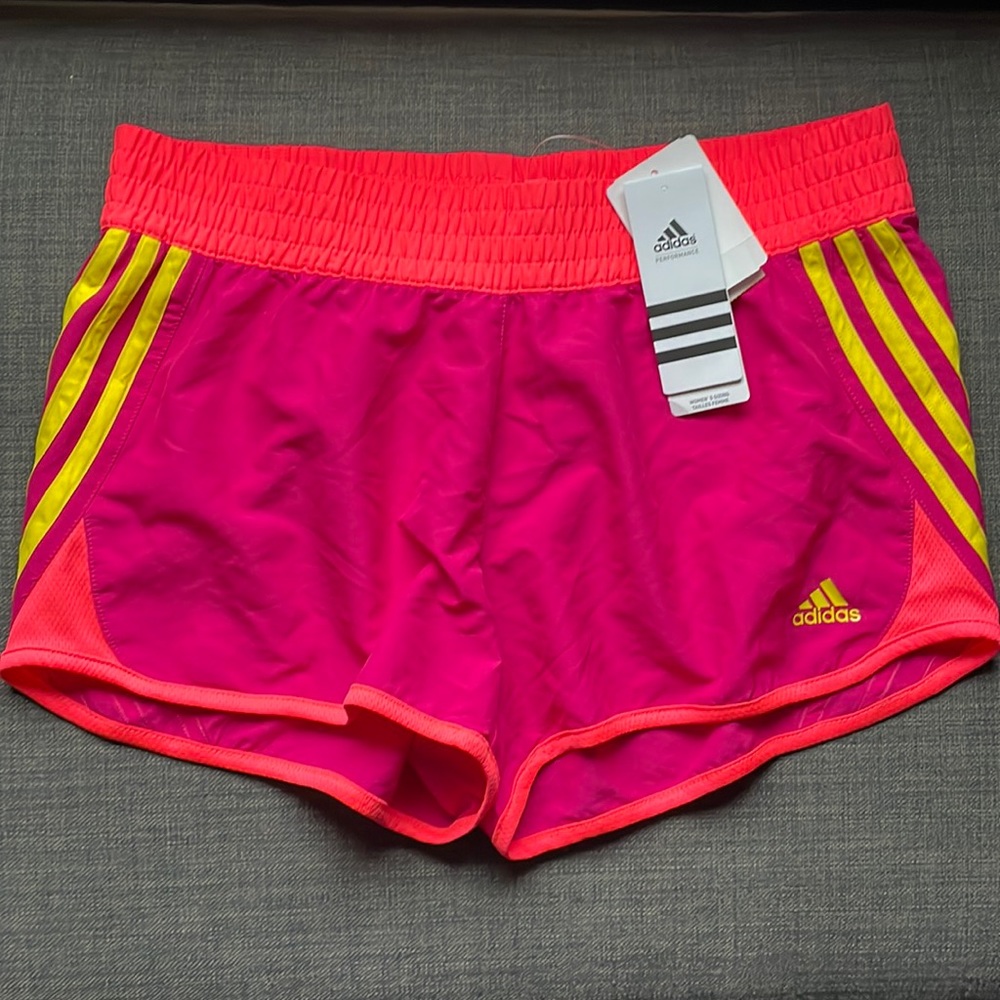 NWT Adidas curve shorts, size medium, blast pink / red zest